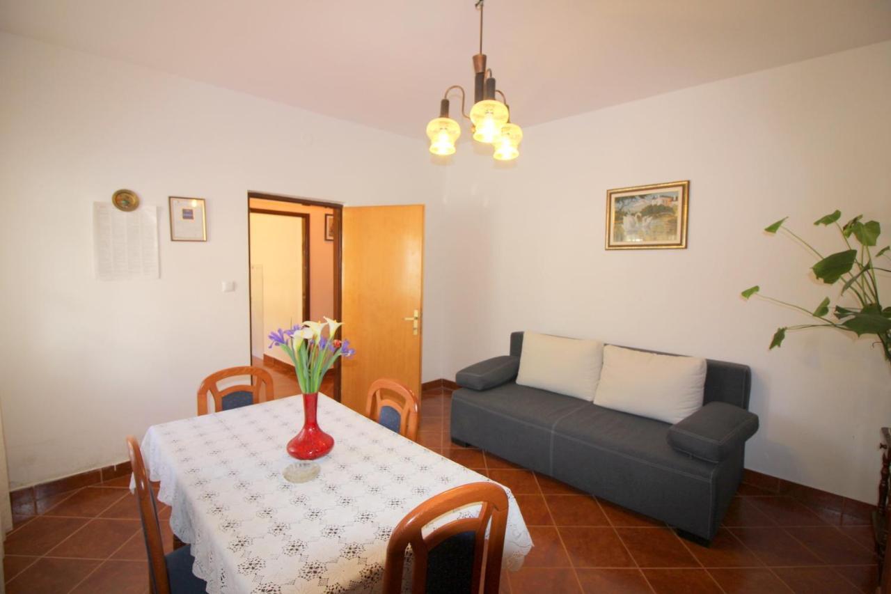 Apartment Liliana Near Beach Poreč Zewnętrze zdjęcie
